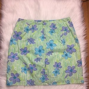 Lilly Pulitzer Skirts - Lilly Pulitzer BlueGreen Floral Print Skirt Size 8 Lilly Pulitzer Skirts - Lilly Pulitzer BlueGreen Floral Print Skirt Size 8